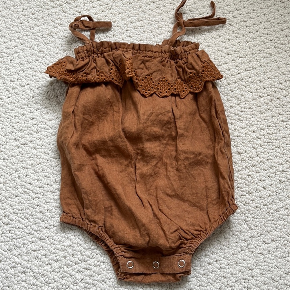 Gorgeous linen baby outfit